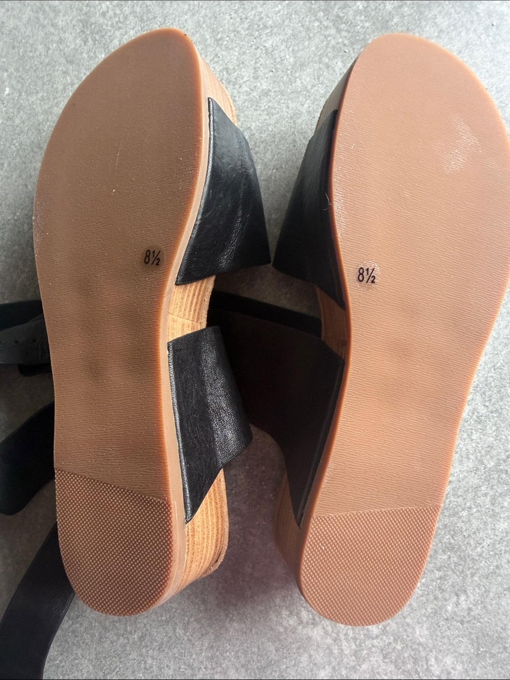 Kelsi Dagger Black Leather Platform Sandal with Ankle Strap - Picture 6 of 6